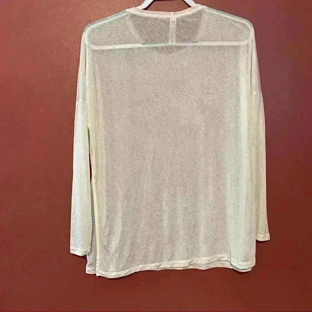 Alo Yoga White Long Sleeve